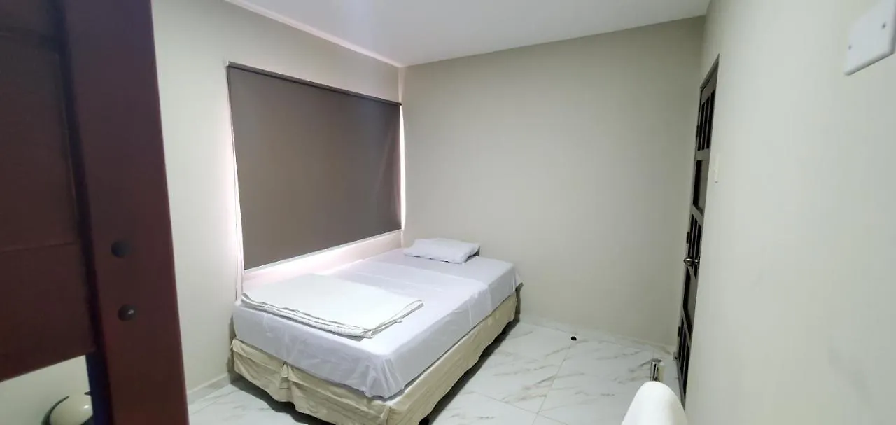NCG SUITE Comegua Guayaquil Apartman